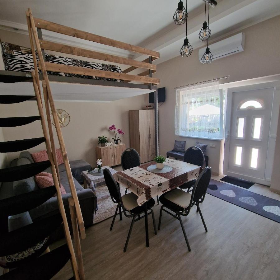 Apartment Hanna *
